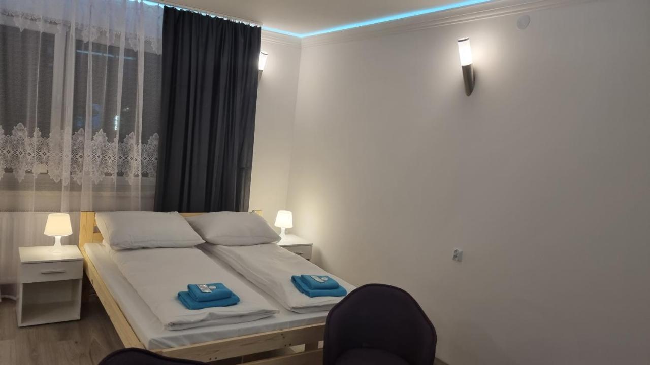 Appartamento Etna 3 Dom Z Parkingiem Rzeszow Morgowa Esterno foto