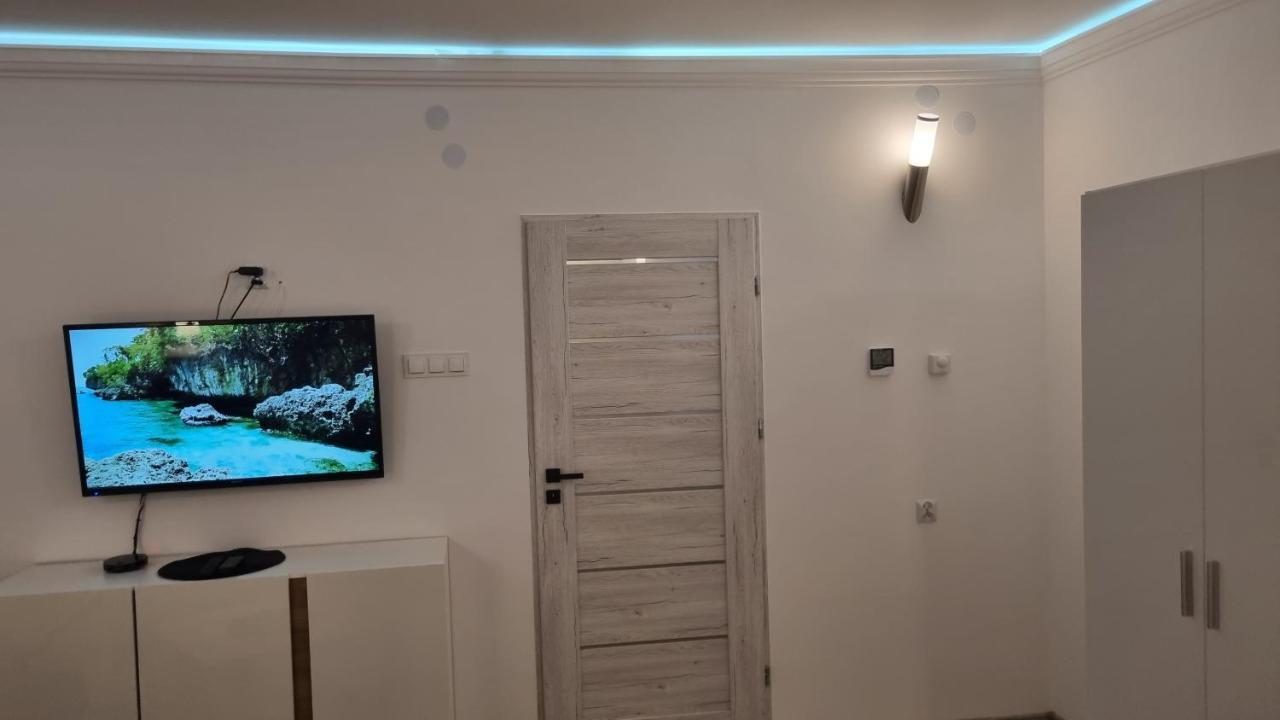 Appartamento Etna 3 Dom Z Parkingiem Rzeszow Morgowa Esterno foto